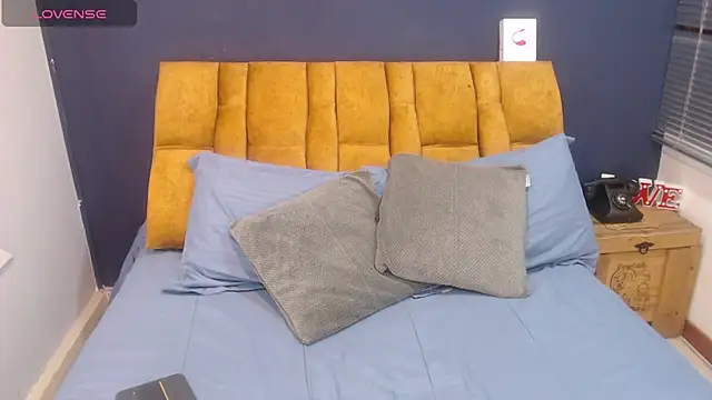 KendraaSimons online show from March 2026 08:04:02 PM