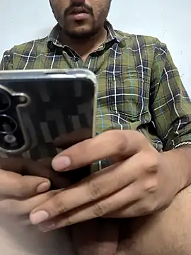 Snapshot of joywithzara chatting on October 2025 01:01:01 PM joywithzara online show from October 2025 01:01:01 PM