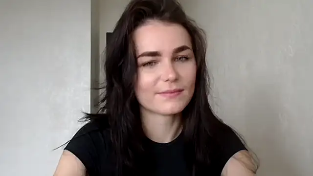 Silviaa a online show from October 2025 11:09:02 AM