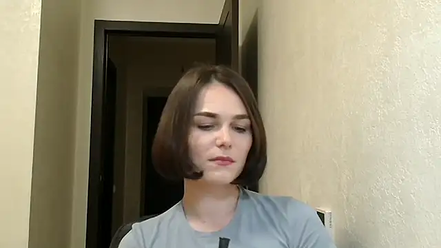 Silviaa a online show from June 2026 07:40:01 PM