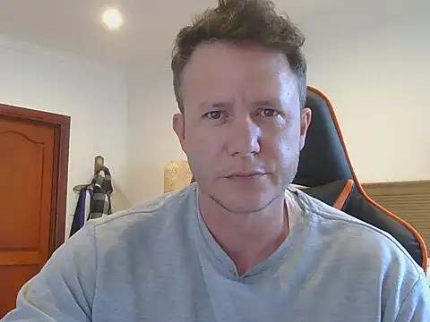 TroyDieselXXX online show from November 2025 04:12:02 AM