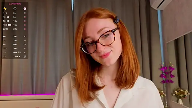 VeronaHascall online show from October 2025 04:21:02 AM