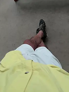 cyclone1212 online show from April 2026 10:46:01 AM