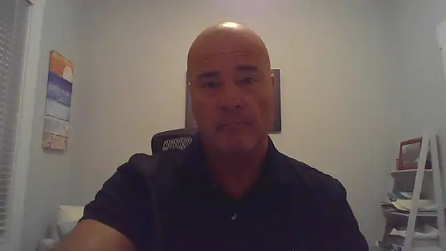 Snapshot of cyclone1212 chatting on May 2026 09:26:01 AM cyclone1212 online show from May 2026 09:26:01 AM