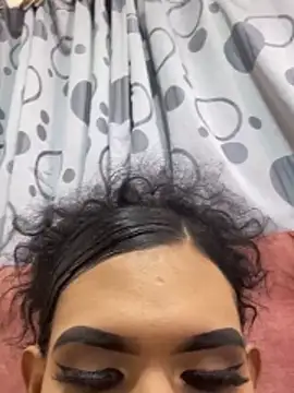 Snapshot of sabrinaSxxx chatting on December 2025 06:18:01 AM sabrinaSxxx online show from December 2025 06:18:01 AM