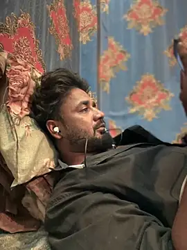 Snapshot of Munny6677 chatting on September 2025 08:10:01 PM Munny6677 online show from September 2025 08:10:01 PM