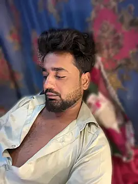 Munny6677 online show from April 2026 07:23:01 PM