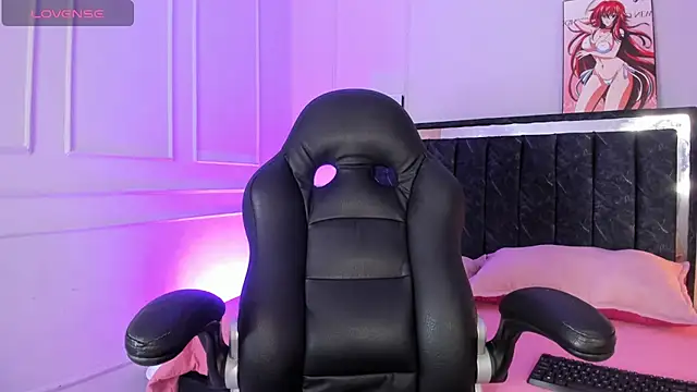 SwettRenata  online show from February 2026 12:56:02 PM