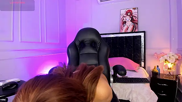 SwettRenata  online show from March 2026 12:45:01 PM