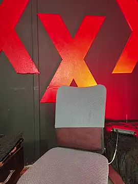 abrilbigcock online show from April 2026 01:05:02 AM