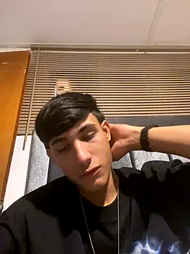 Snapshot of cody_fox10 chatting on September 2025 08:32:02 PM cody fox10 online show from September 2025 08:32:02 PM