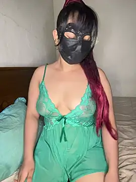 Ariana  Marie online show from July 2026 10:38:02 PM