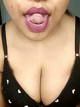 sex-withcouple online show from February 2026 06:26:01 AM