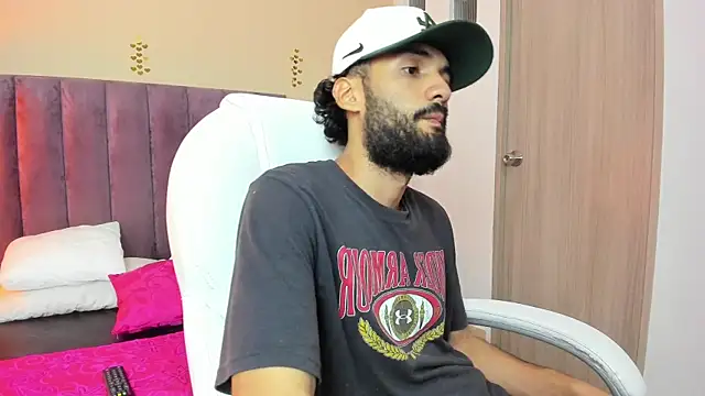 Snapshot of Ryan_Jackson_ chatting on September 2025 11:49:01 PM Ryan Jackson online show from September 2025 11:49:01 PM