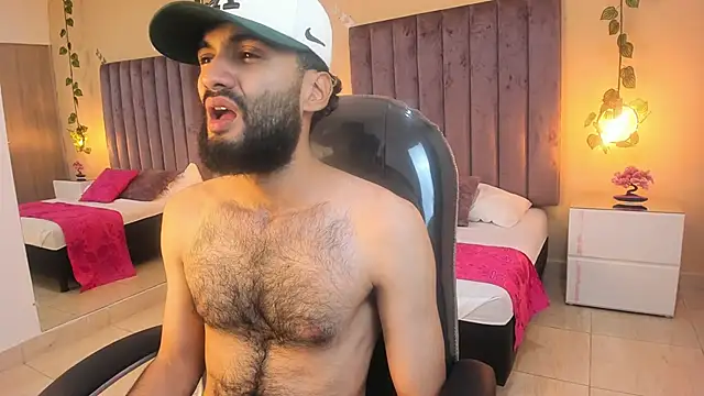 Snapshot of Ryan_Jackson_ chatting on November 2025 04:22:01 AM Ryan Jackson online show from November 2025 04:22:01 AM