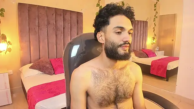 Snapshot of Ryan_Jackson_ chatting on November 2025 04:23:02 AM Ryan Jackson online show from November 2025 04:23:02 AM