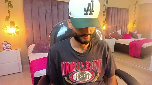 Snapshot of Ryan_Jackson_ chatting on November 2025 03:53:02 AM Ryan Jackson online show from November 2025 03:53:02 AM