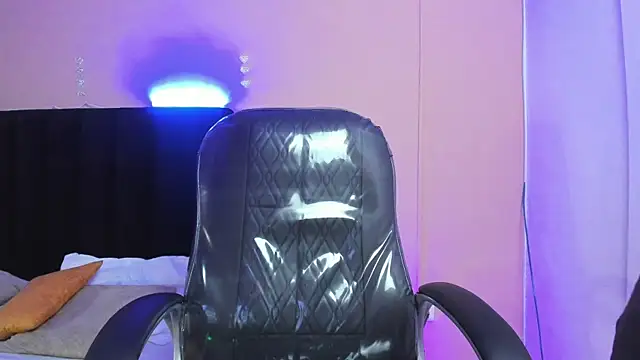 Snapshot of Ryan_Jackson_ chatting on December 2025 04:09:01 AM Ryan Jackson online show from December 2025 04:09:01 AM