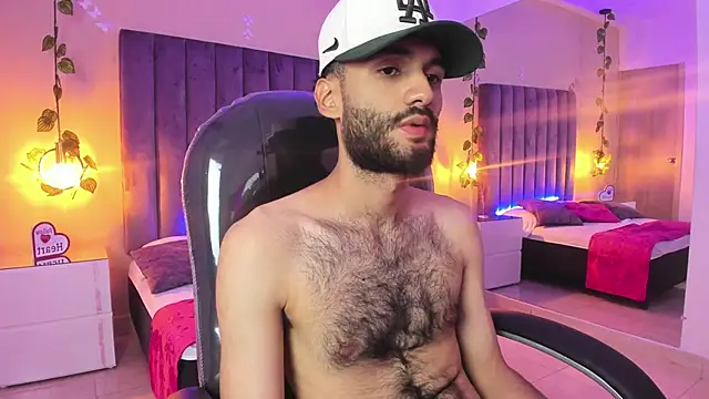 Snapshot of Ryan_Jackson_ chatting on December 2025 04:54:01 AM Ryan Jackson online show from December 2025 04:54:01 AM