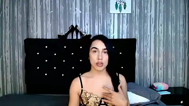 Alicee Moonn online show from February 2026 08:58:01 PM