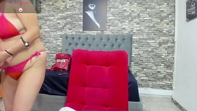 Snapshot of PenelopeDawson chatting on November 2025 12:27:01 PM PenelopeDawson online show from November 2025 12:27:01 PM