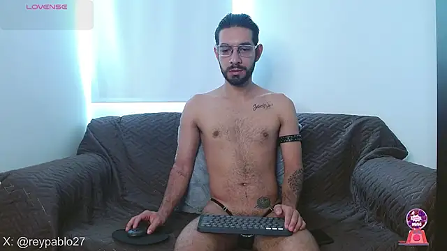 ReyPablo1 online show from November 2025 02:26:01 PM