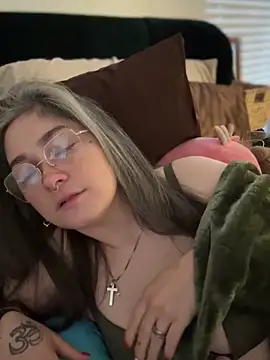 Alix Valentine online show from November 2025 03:44:01 PM