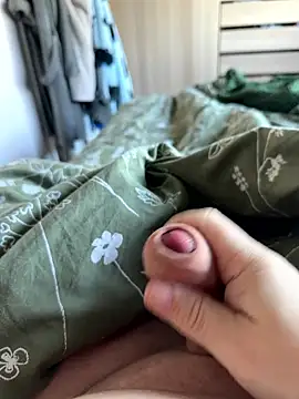 Snapshot of Colbaker6969 chatting on January 2026 12:18:02 PM Colbaker6969 online show from January 2026 12:18:02 PM