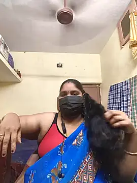 Snapshot of Villageanuty chatting on November 2025 06:24:02 AM Villageanuty online show from November 2025 06:24:02 AM