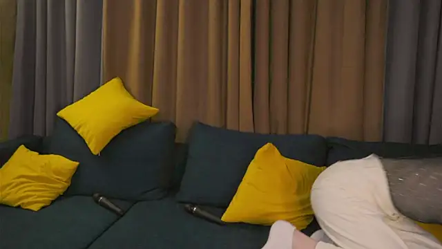 Snapshot of ChristyMarshall chatting on November 2025 04:51:02 PM ChristyMarshall online show from November 2025 04:51:02 PM