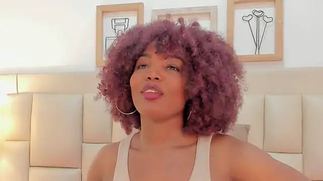 Snapshot of dakhota___ chatting on October 2025 04:35:01 PM dakhota online show from October 2025 04:35:01 PM