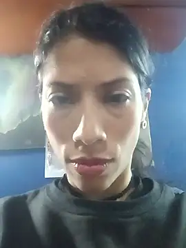 Snapshot of damian_and_tiana chatting on January 2026 10:10:02 AM damian and tiana online show from January 2026 10:10:02 AM