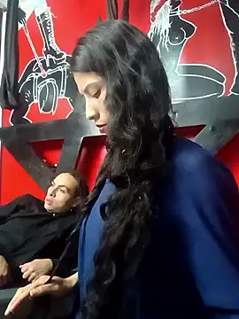 Snapshot of damian_and_tiana chatting on January 2026 05:11:01 AM damian and tiana online show from January 2026 05:11:01 AM