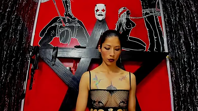 Snapshot of damian_and_tiana chatting on February 2026 04:42:01 AM damian and tiana online show from February 2026 04:42:01 AM