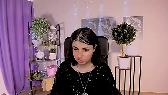 MartaEdams online show from May 2026 06:21:01 AM