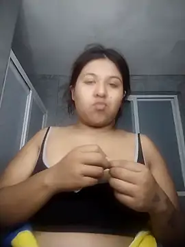 Snapshot of Atenea69 chatting on October 2025 06:21:01 AM Atenea69 online show from October 2025 06:21:01 AM