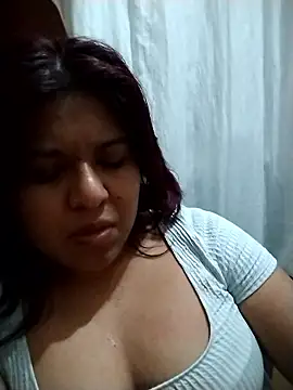 Snapshot of Atenea69 chatting on January 2026 05:32:02 AM Atenea69 online show from January 2026 05:32:02 AM