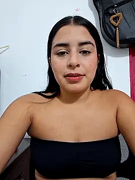 channell0 online show from October 2025 06:05:01 AM