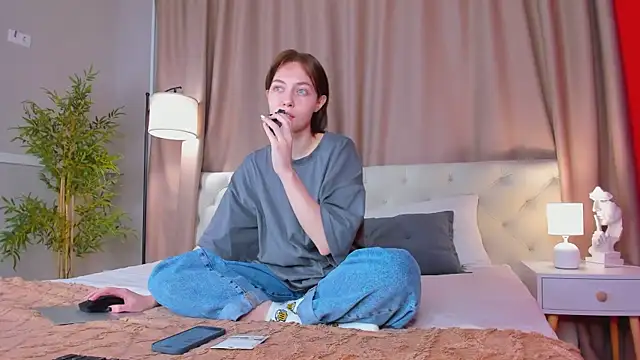 Skelerata online show from October 2025 01:05:02 AM