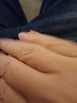 Snapshot of minnetird chatting on January 2026 09:51:01 PM minnetird online show from January 2026 09:51:01 PM