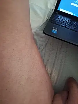 Snapshot of minnetird chatting on February 2026 08:36:01 AM minnetird online show from February 2026 08:36:01 AM