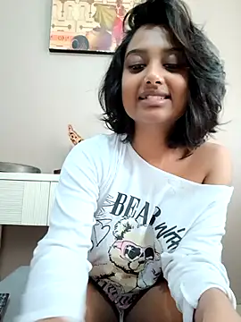 littlemissdevil69 online show from October 2025 06:17:01 AM