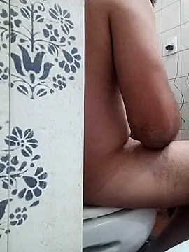 juanpa8453 online show from March 2026 07:05:01 PM