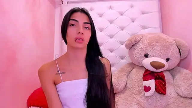 eimy skinny  online show from March 2026 01:55:01 PM