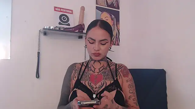 Snapshot of Sofia_May chatting on September 2025 03:56:02 PM Sofia May online show from September 2025 03:56:02 PM