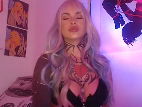 Snapshot of Sofia_May chatting on October 2025 04:02:02 AM Sofia May online show from October 2025 04:02:02 AM