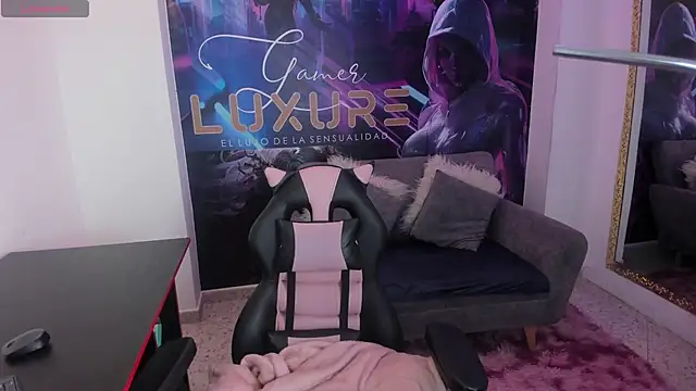 Snapshot of Liamartinn chatting on October 2025 01:56:01 PM Liamartinn online show from October 2025 01:56:01 PM