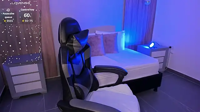 megara x  online show from November 2025 02:22:01 AM