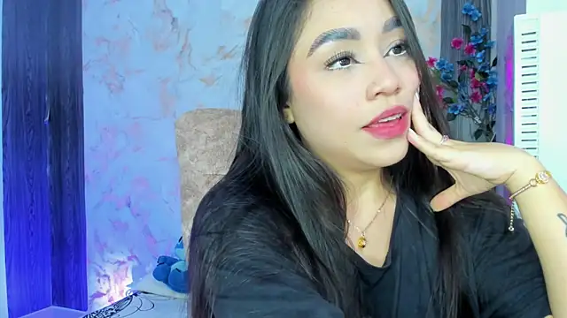 Eva cutte online show from November 2025 12:49:01 PM