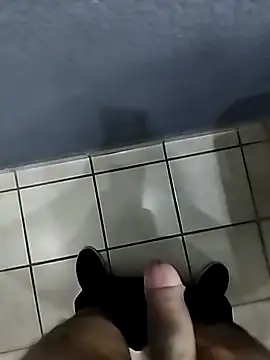 Leofj007 online show from December 2025 06:27:01 PM